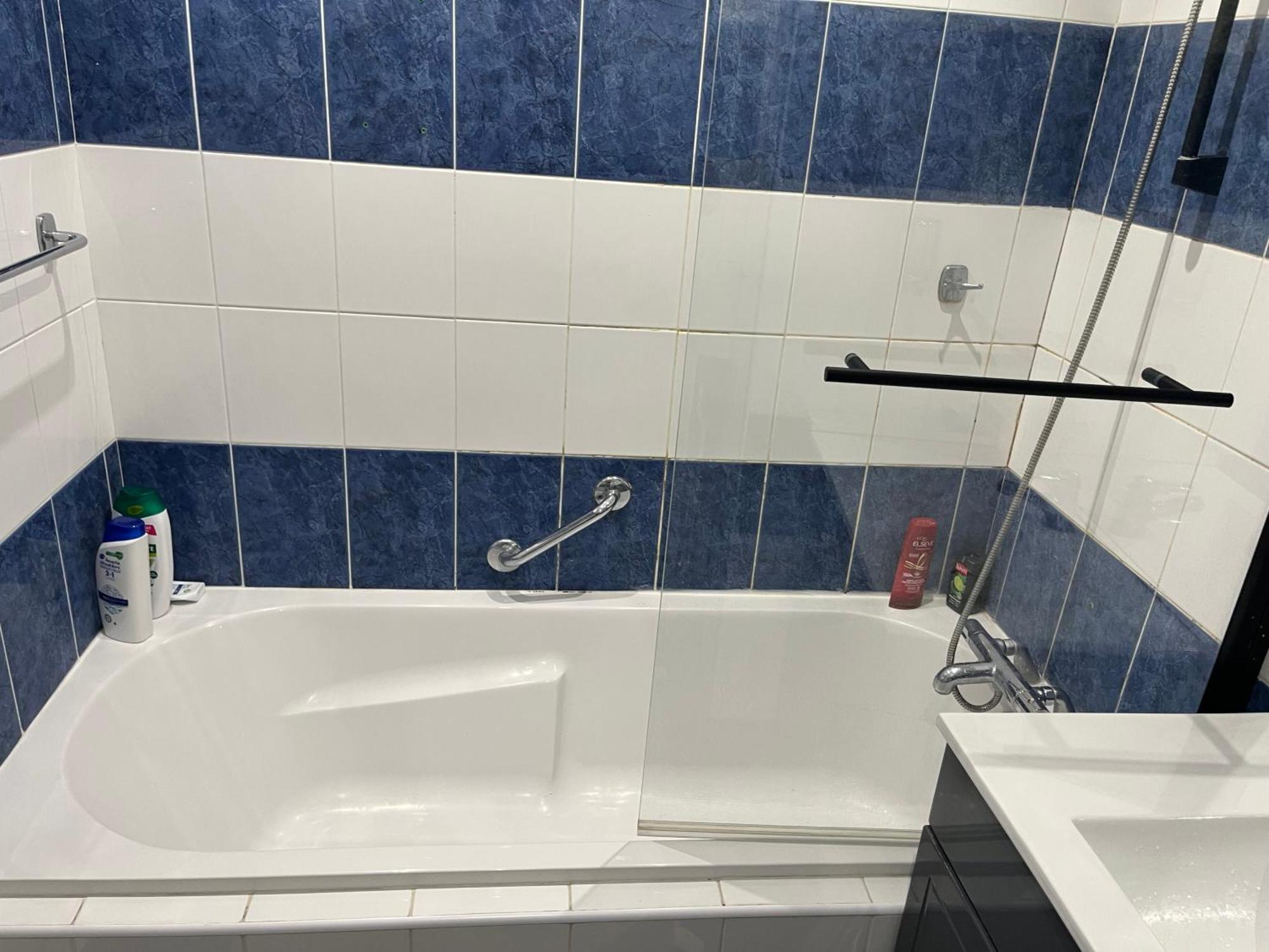 Appart Crime Parijs Buitenkant foto